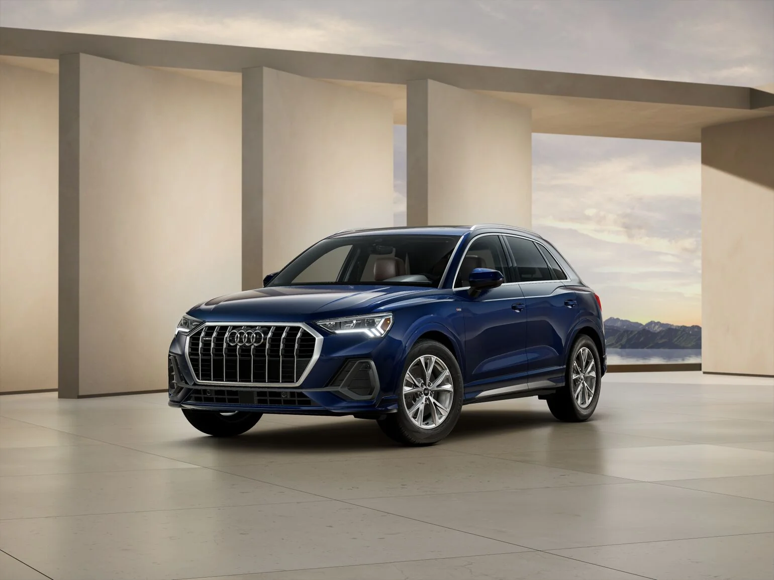 Audi Audi Q3 view 3