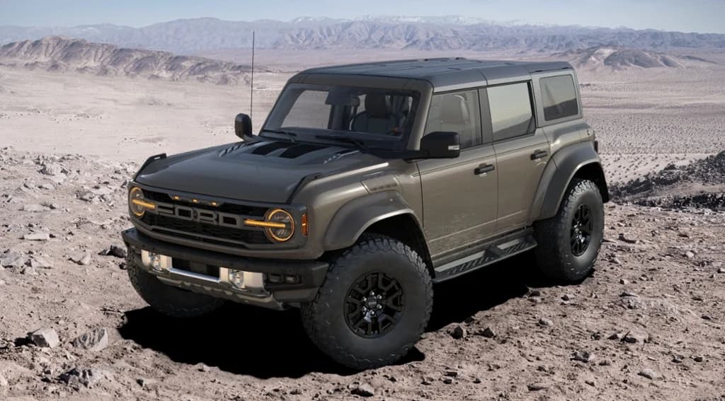 Ford Bronco Raptor view 2