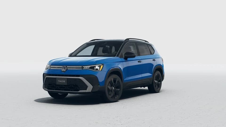 Volkswagen SE Black view 2
